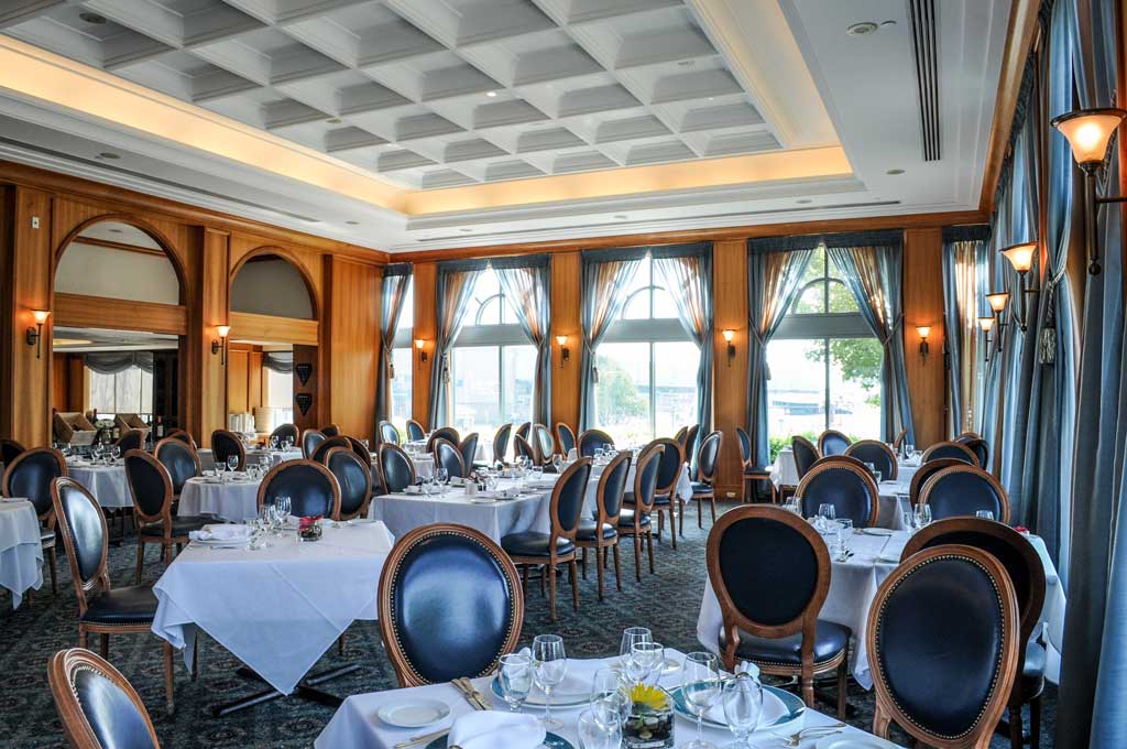 Breakwater dining room